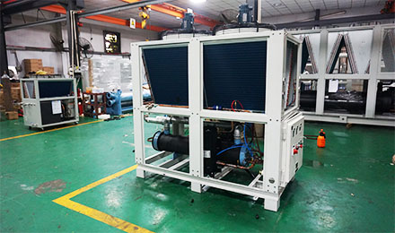 冷水機壓縮機出現過熱情況解決方法